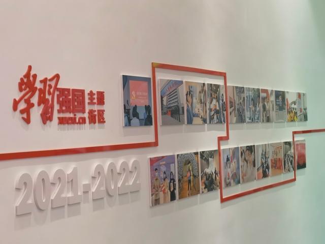 逃离部落洞穴